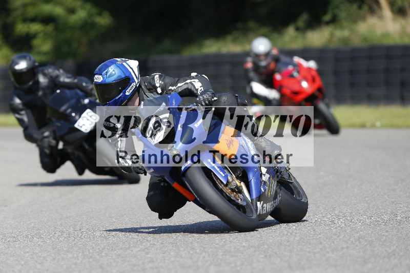 /44 09.08.2025 Plüss Moto Sport ADR/Freies Fahren/536